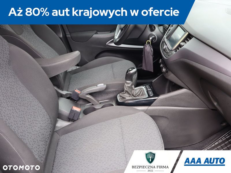 Opel Crossland X - 10