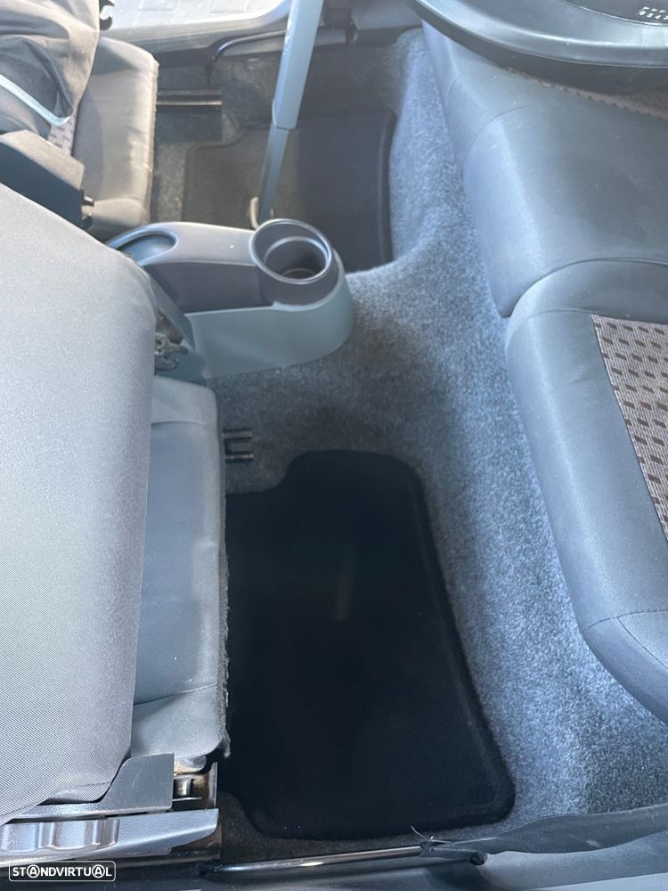 SEAT Ibiza 1.4 TDI DPF - 15