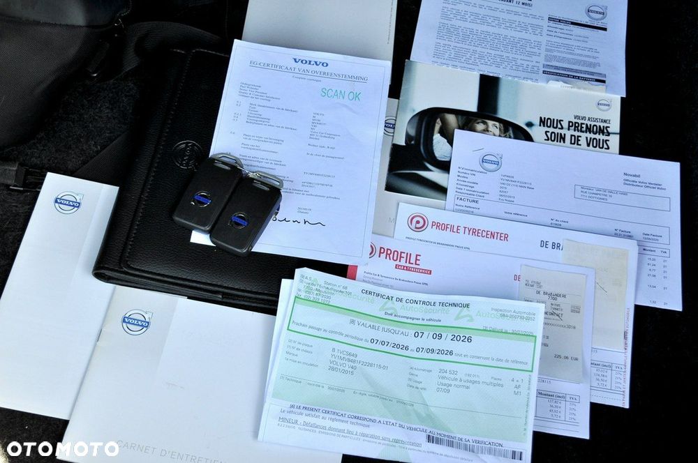 Volvo V40 D2 Momentum - 31