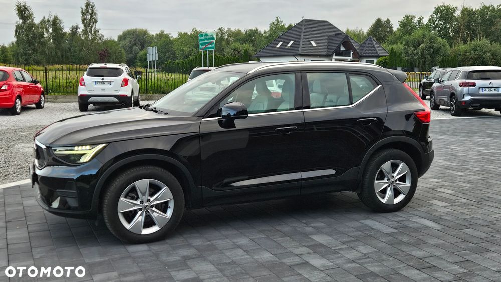 Volvo XC 40 B4 B AWD DKG Plus Bright - 15