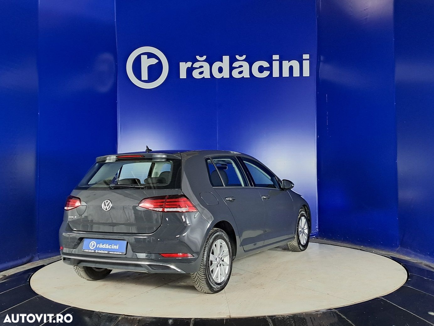 Volkswagen Golf - 7