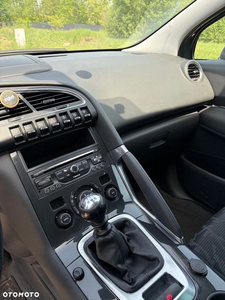 Peugeot 3008 HDi 115 Allure - 4