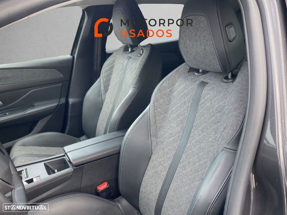 Peugeot 408 1.2 PureTech Allure EAT8 - 9