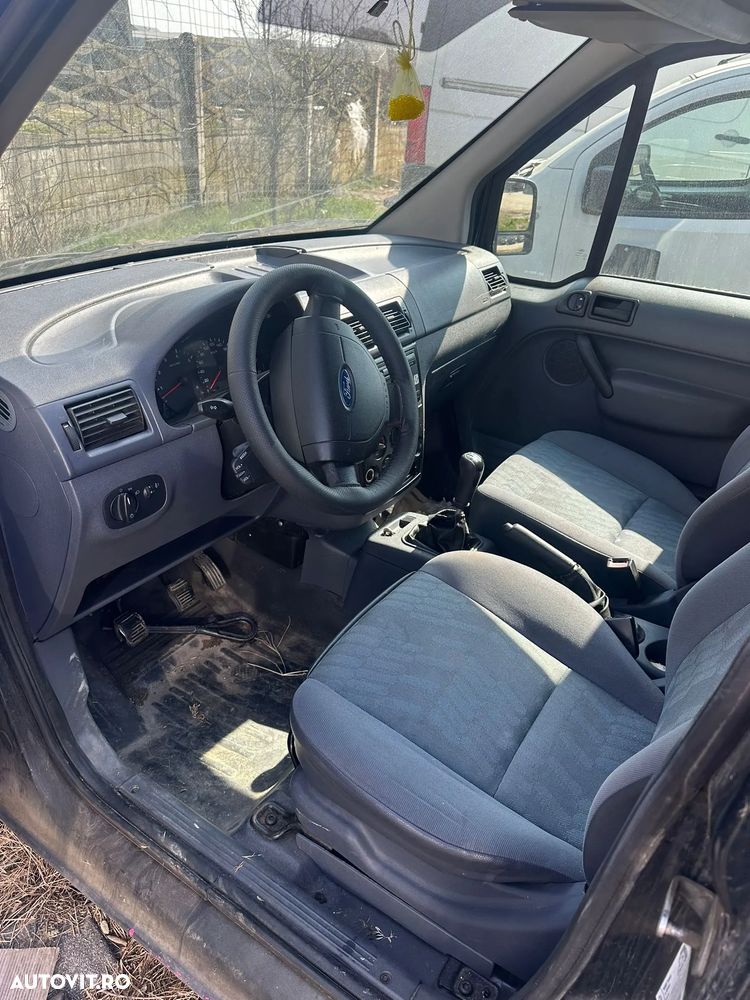 Ford TRANZIT CONNECT pentru piese - 2
