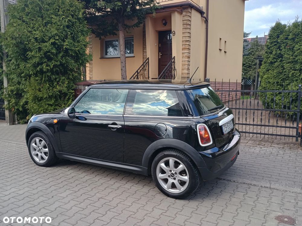 MINI ONE Standard - 5