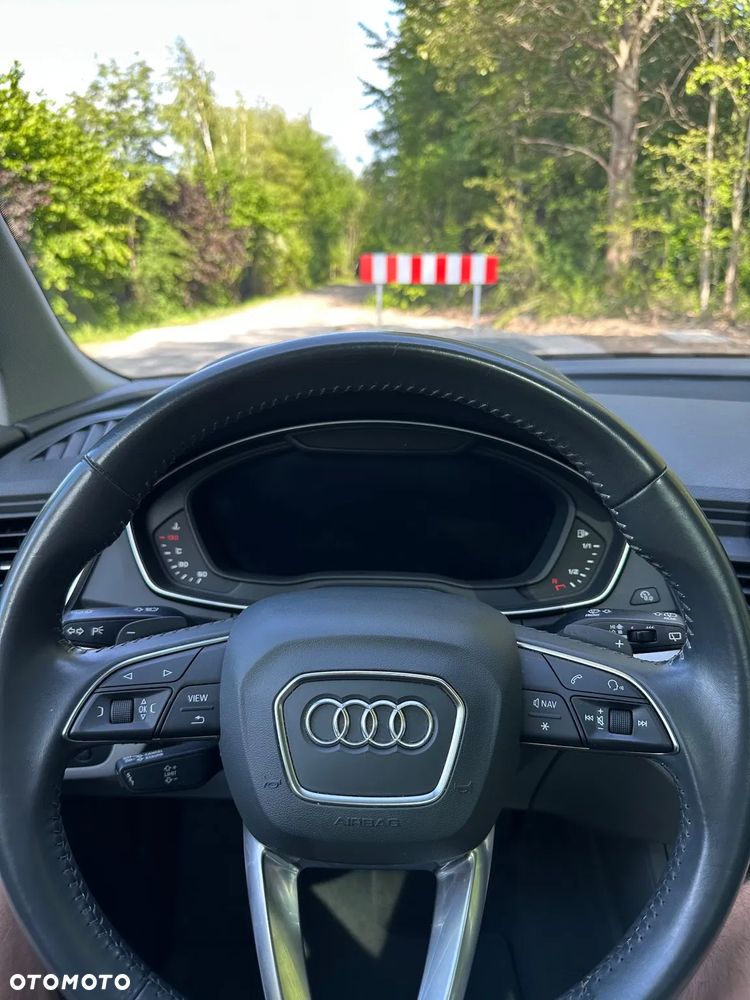 Audi Q5 2.0 TDI Quattro Design S tronic - 17
