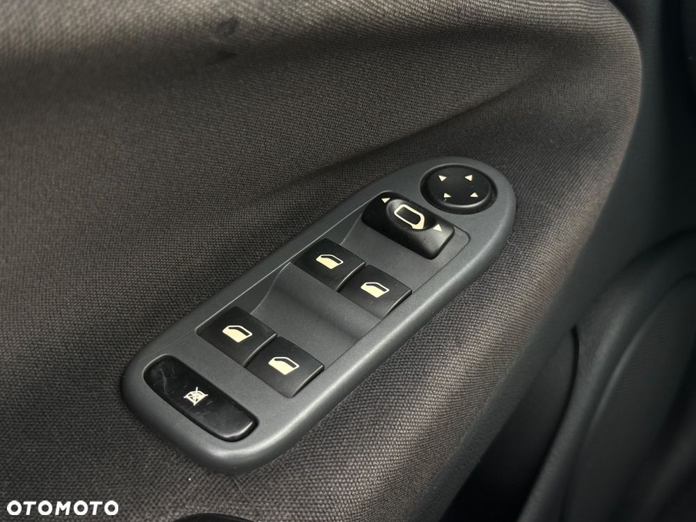 Citroën C5 II 1.8i 16V - 16