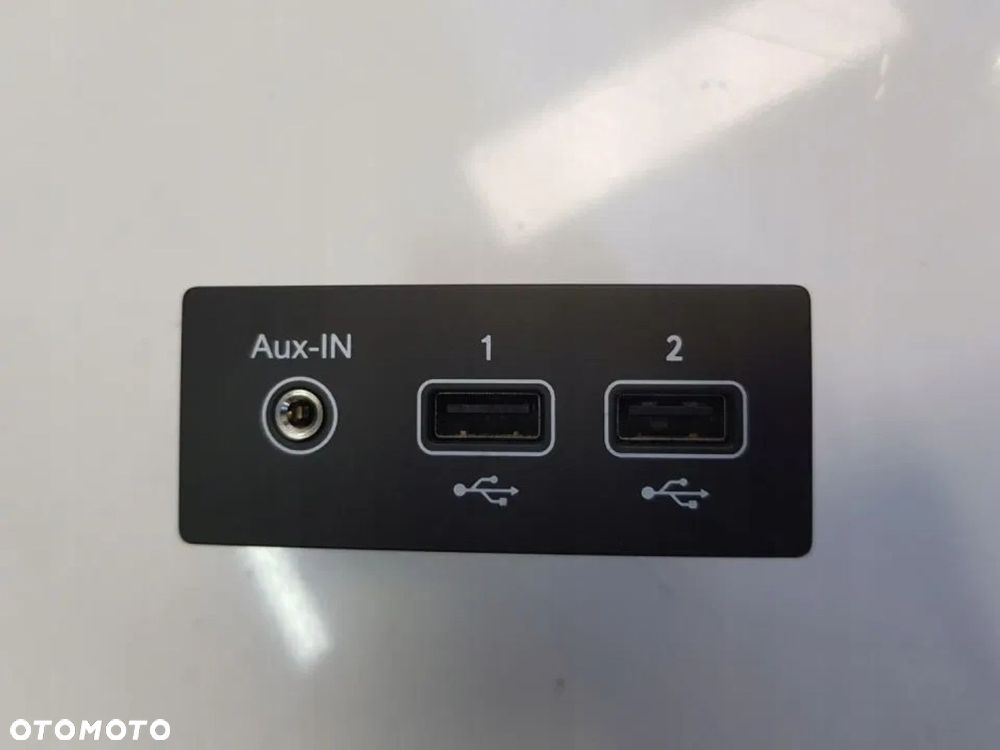 ZŁĄCZE WEJŚCIE GNIAZDO AUX USB CAPTUR II 280231553 - 1