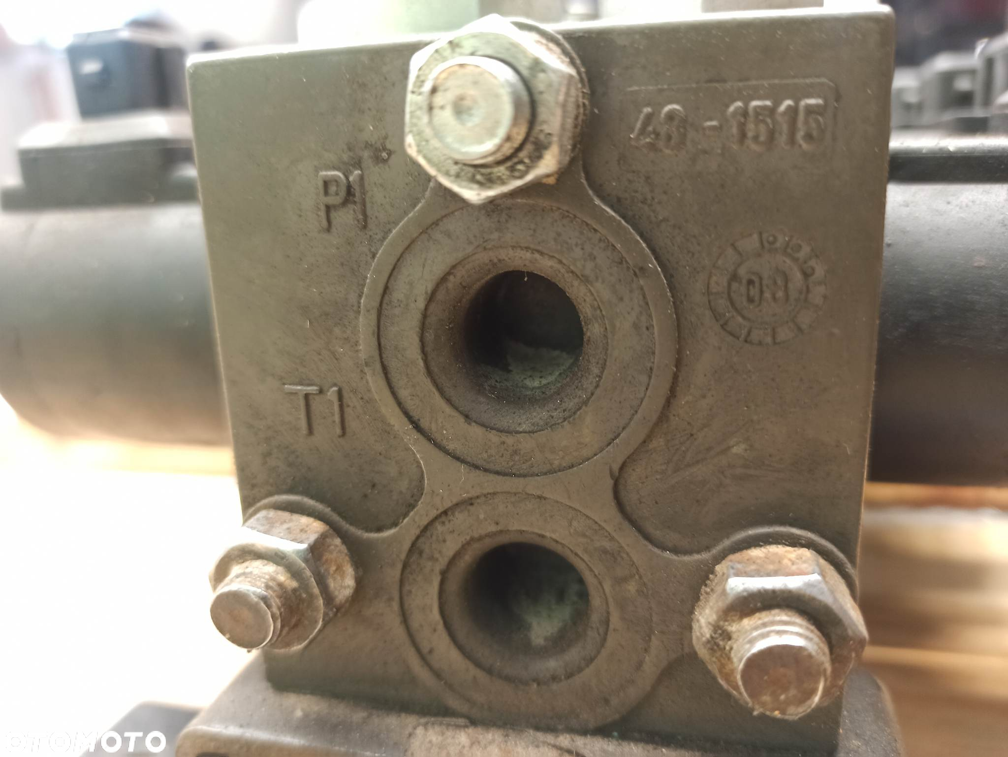 Rozdzielacz hydrauliczny Merlo 38.16 Roto (L9314940004AC00) - 4