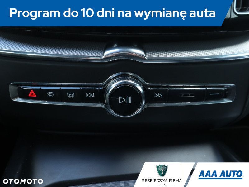 Volvo XC 60 - 20