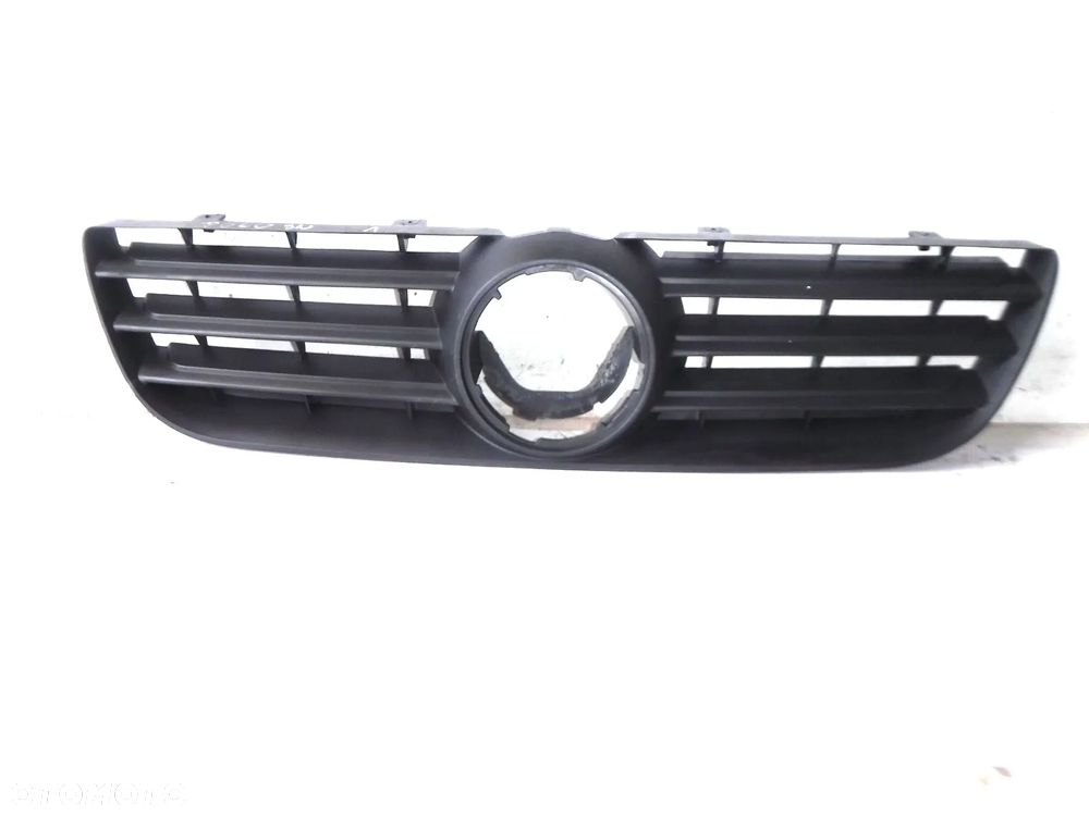 volkswagen polo 9n 09r- grill atrapa - 1