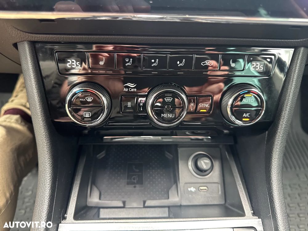 Skoda Superb 2.0 TDI 4X4 DSG Style - 21