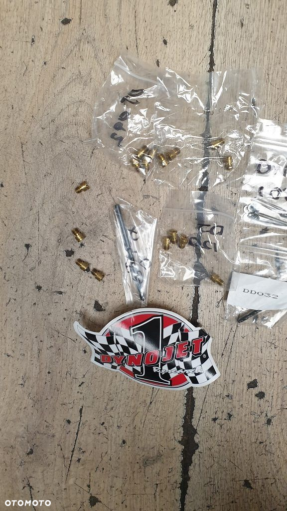 Zestaw do konwersji gaźnika Dynojet E1122 Stage 1&2 Honda CBR600 87-88 - 8