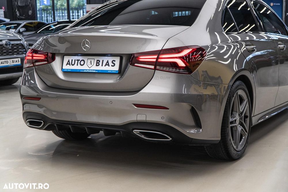Mercedes-Benz A 200 7G-DCT AMG Line Advanced Plus - 14