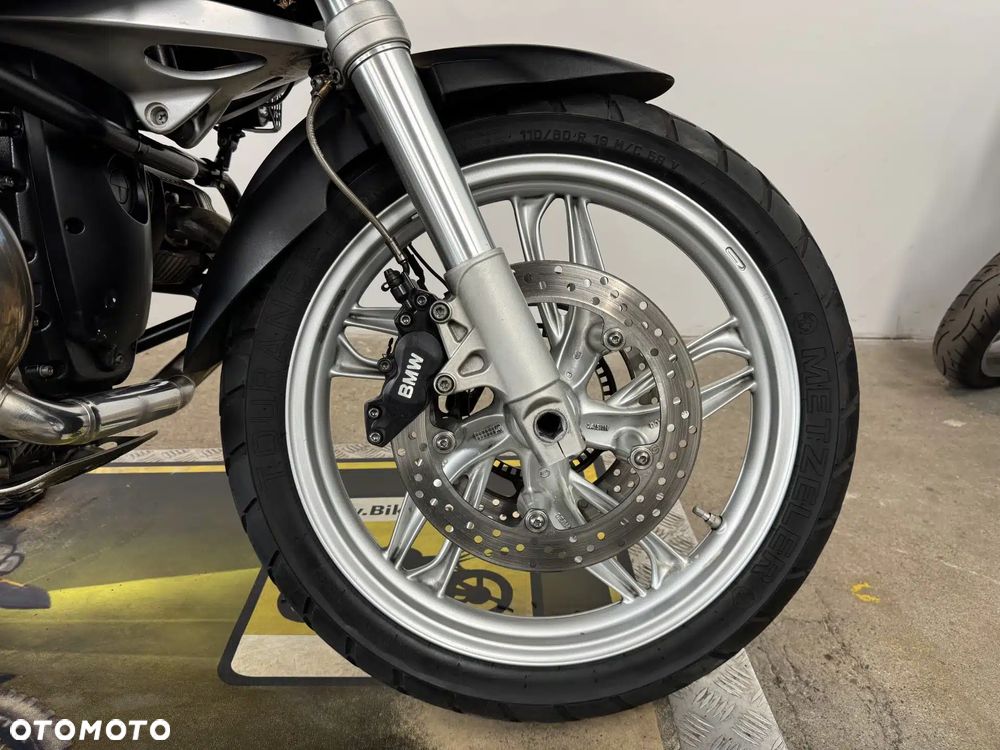 BMW R - 8
