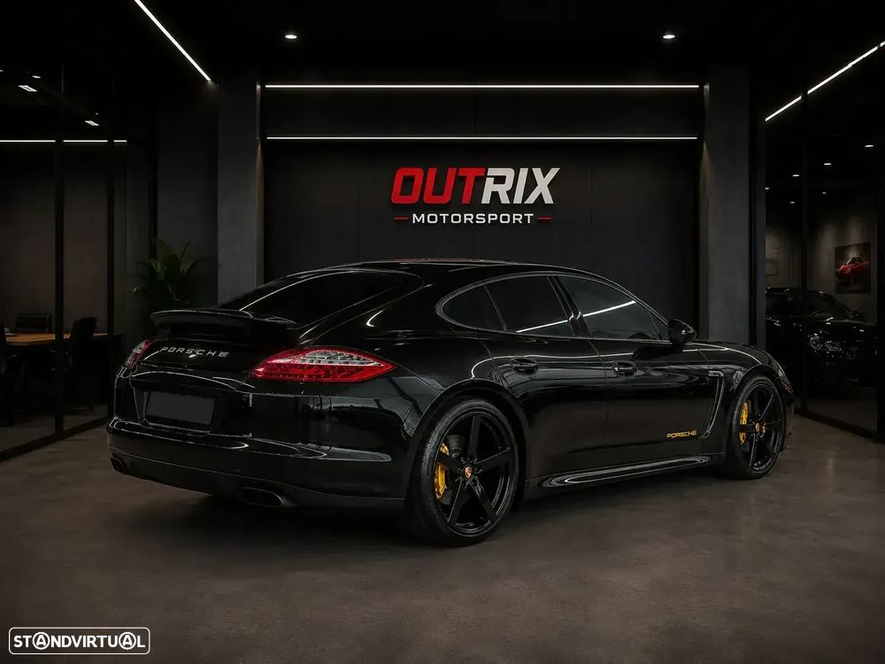 Porsche Panamera 3.0 V6 - 1