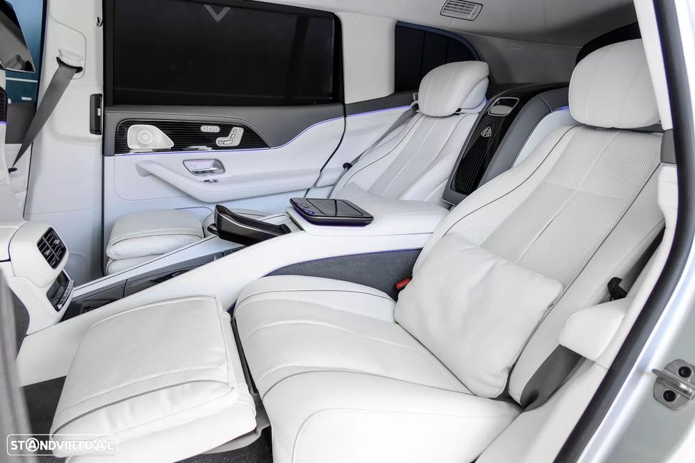Mercedes-Benz GLS 600 Maybach 4Matic - 28