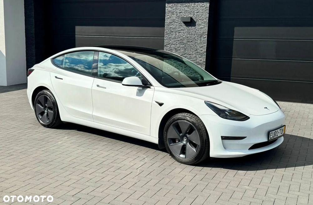 Tesla Model 3 Langstreckenbatterie Allradantrieb Dual Motor - 9