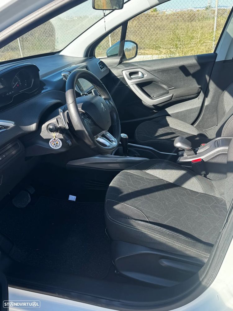 Peugeot 2008 PureTech 82 ETG5 STOP&START Active - 17