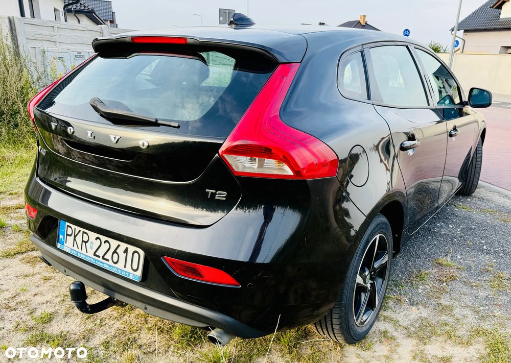 Volvo V40 T2 Momentum - 5