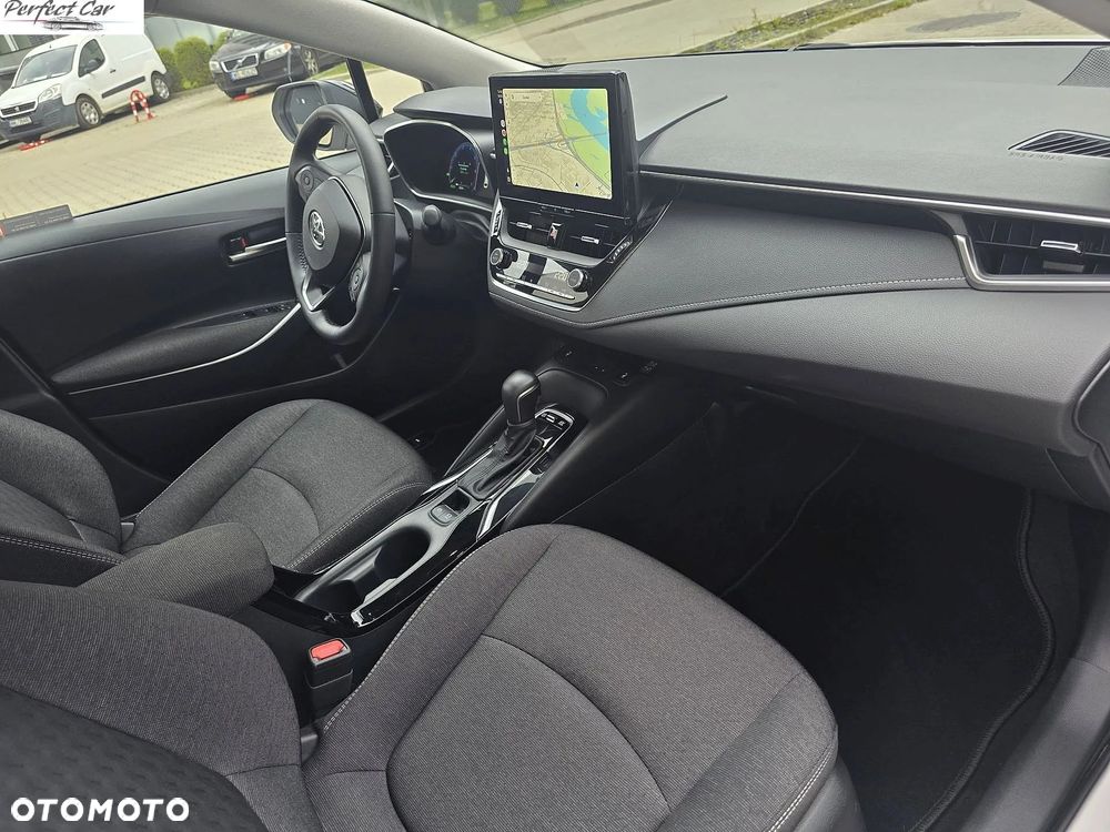 Toyota Corolla 1.8 Hybrid Comfort - 10