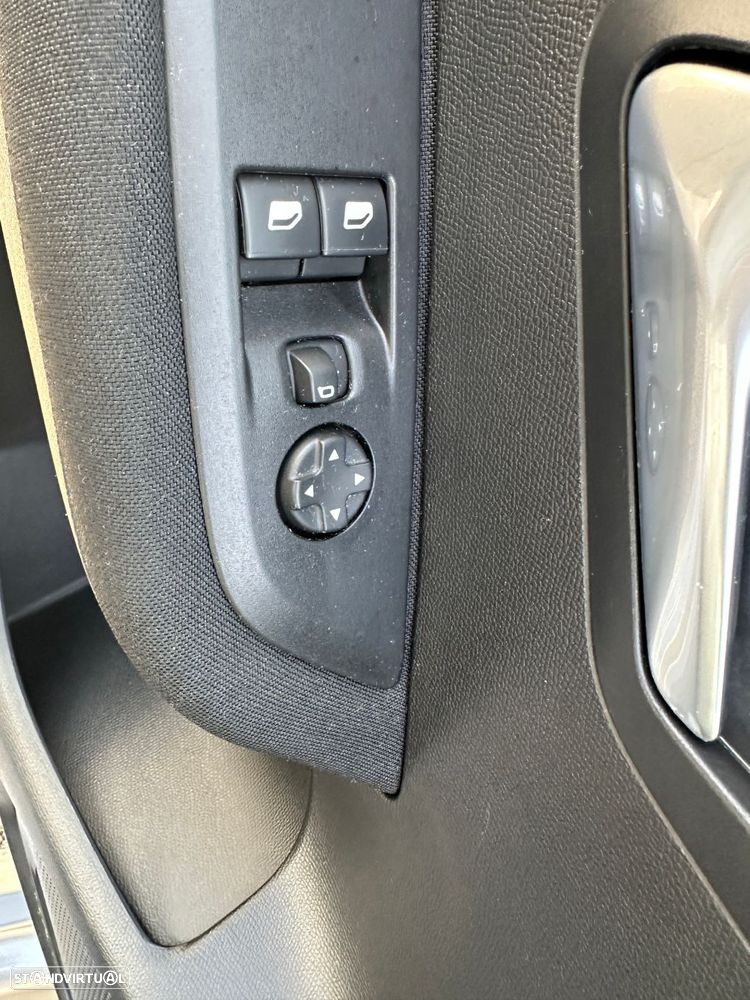 Peugeot 208 1.2 PureTech Active Pack - 13