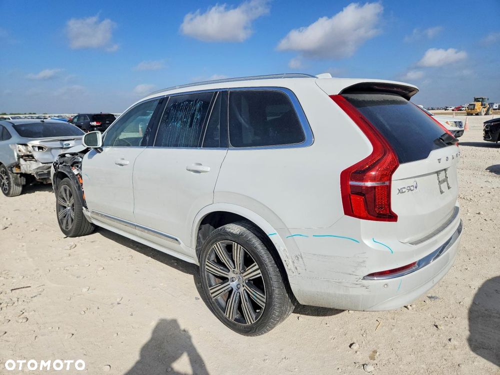 Volvo XC 90 - 4