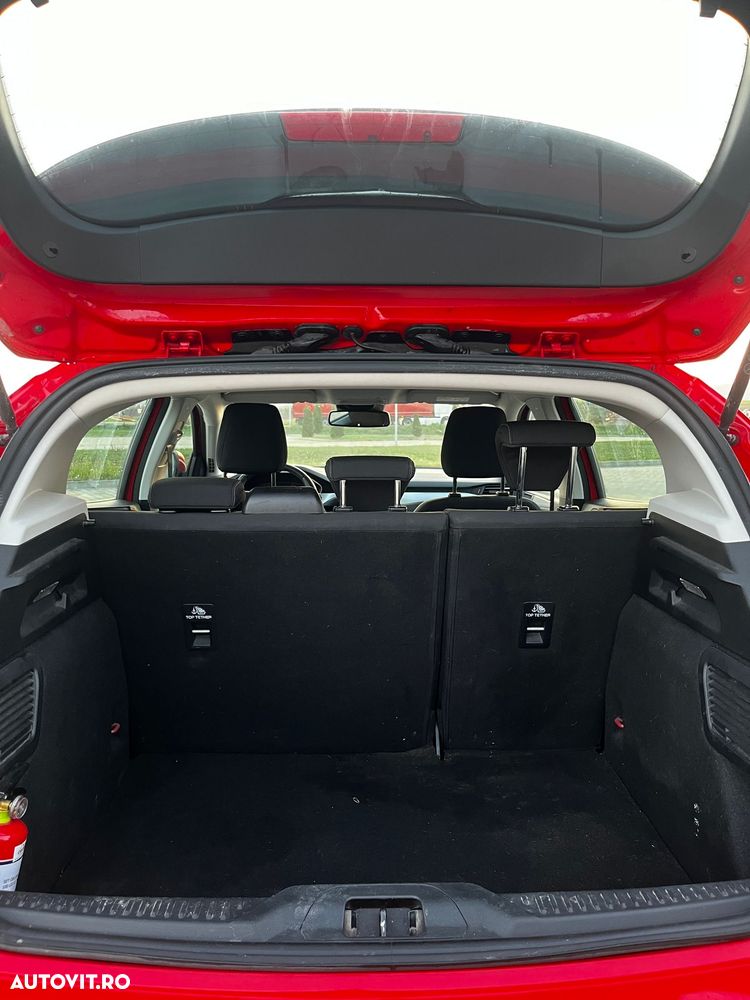 Ford Focus 1.0 EcoBoost Titanium - 12
