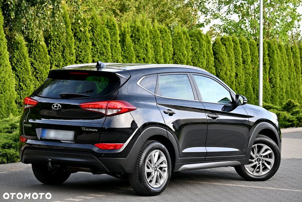 Hyundai Tucson 1.7 CRDI BlueDrive Comfort 2WD - 17