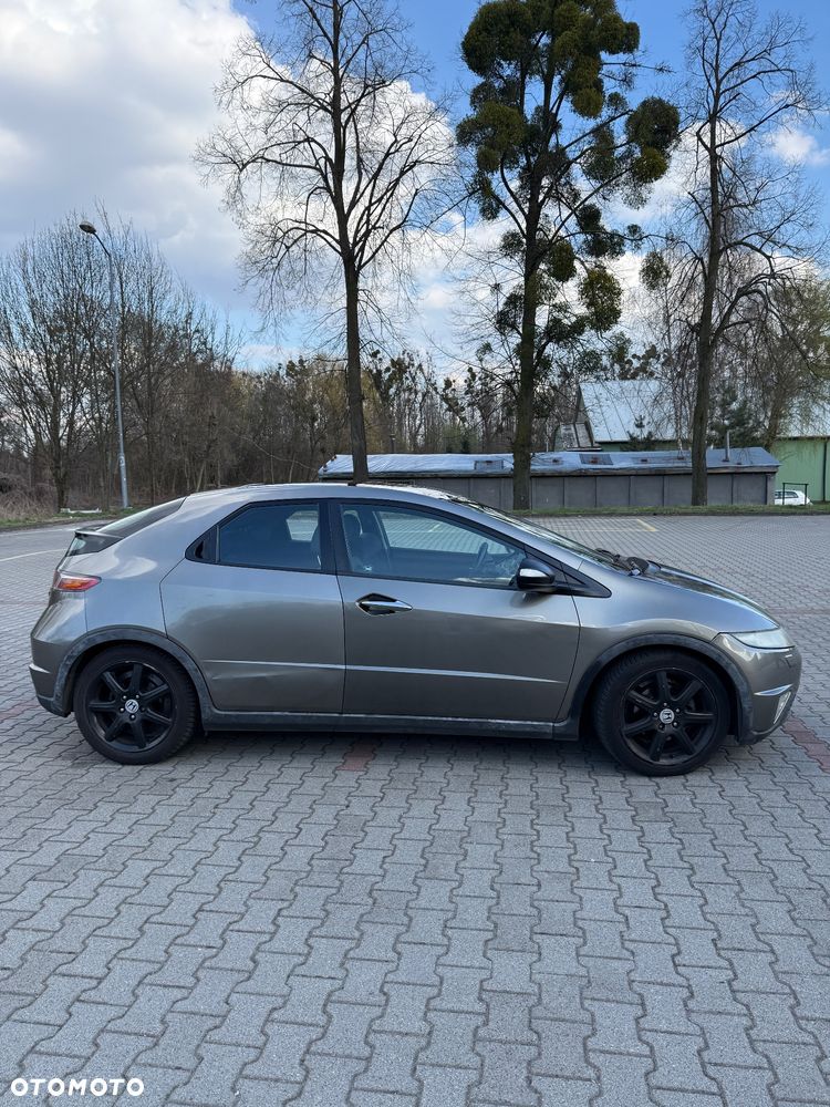 Honda Civic 2.2i-CTDi Executive - 5