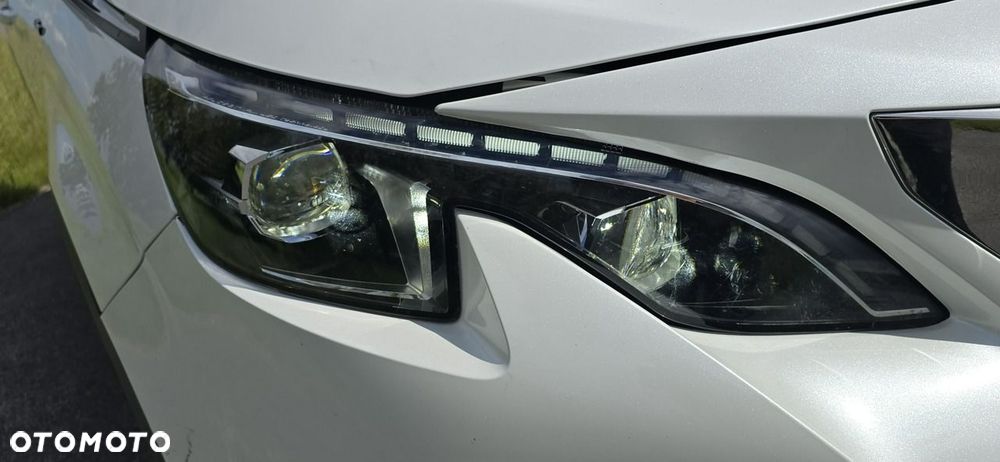 Peugeot 3008 - 8