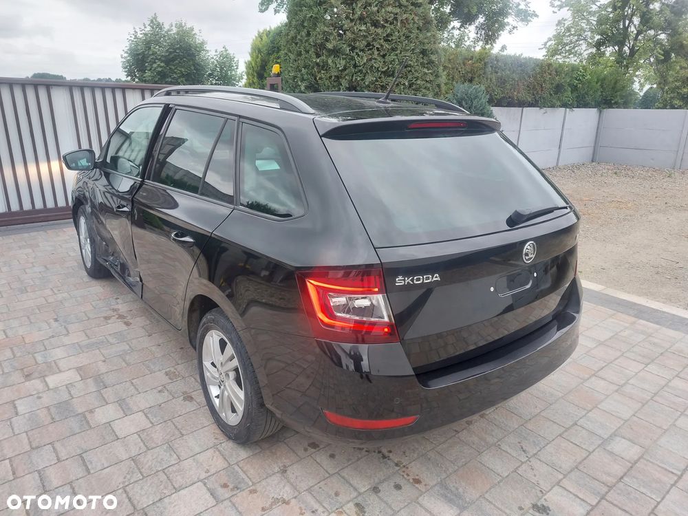 Skoda Fabia - 13