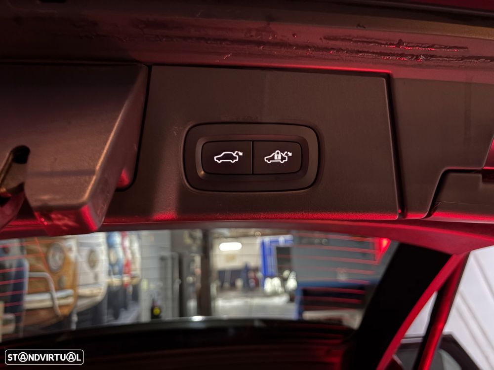 Volvo V90 2.0 D4 Inscription Geartronic - 31