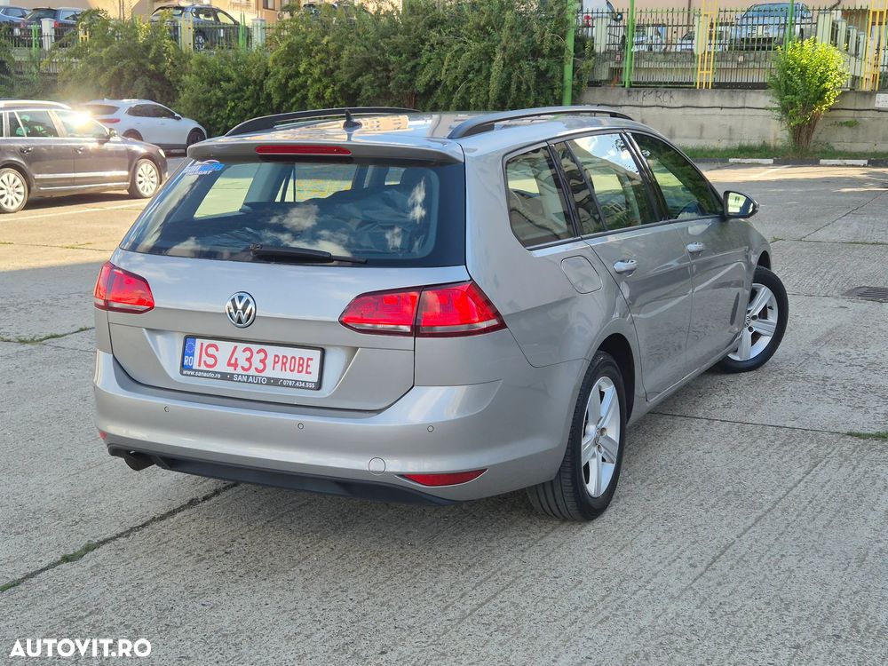 Volkswagen Golf 1.6 TDI BlueMotion Technology DSG Comfortline - 4
