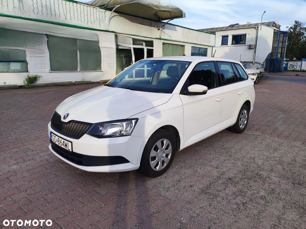 Skoda Fabia 1.2 TSI Active - 1