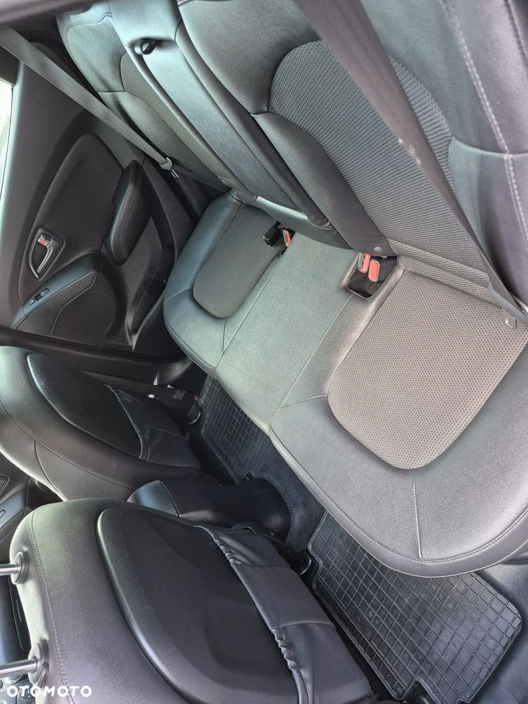 Hyundai ix35 - 13