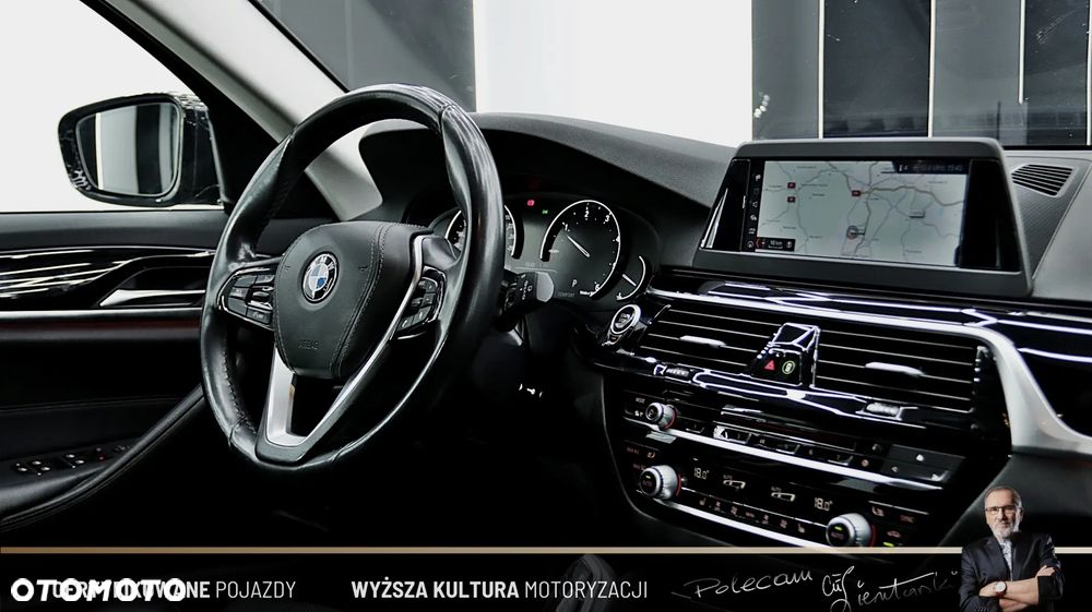 BMW Seria 5 520d xDrive Sport Line sport - 17