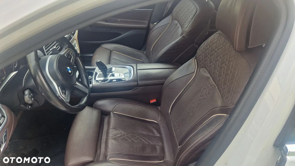 BMW Seria 7 740d xDrive sport - 4