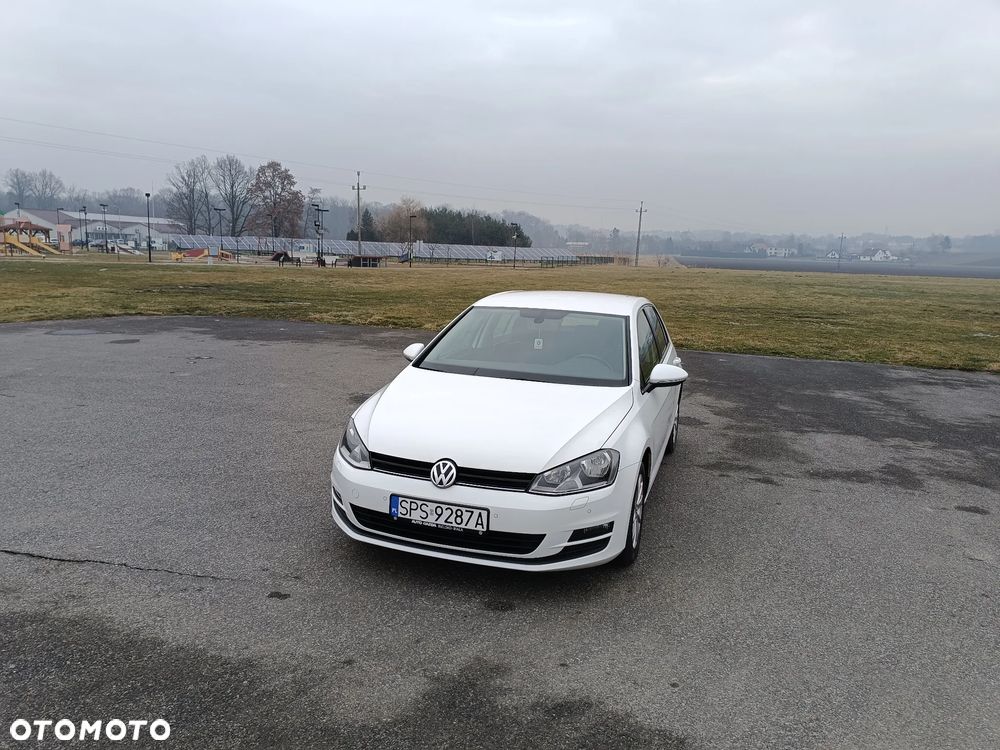 Volkswagen Golf 1.2 TSI BMT Trendline Perfectline - 2
