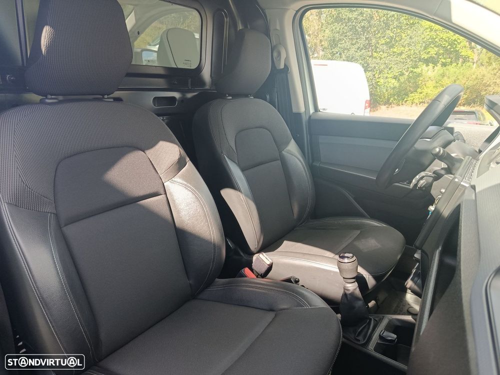 Renault Express 1.5 Blue dCi Advance - 11