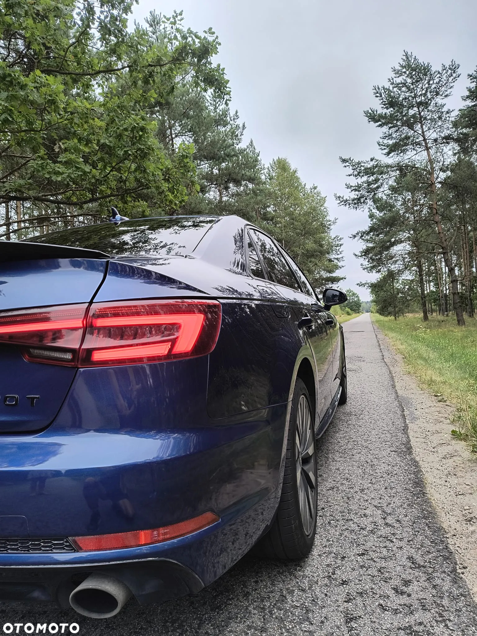 Audi A4 2.0 TFSI ultra S tronic - 4