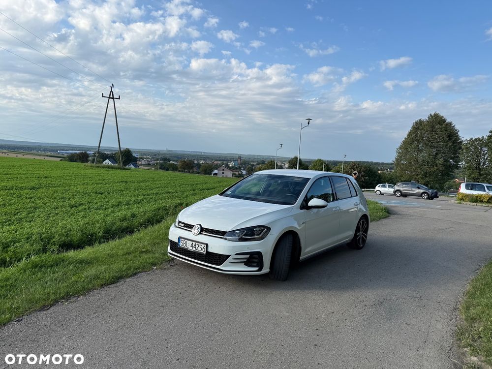 Volkswagen Golf VII 2.0 TDI BMT GTD - 4