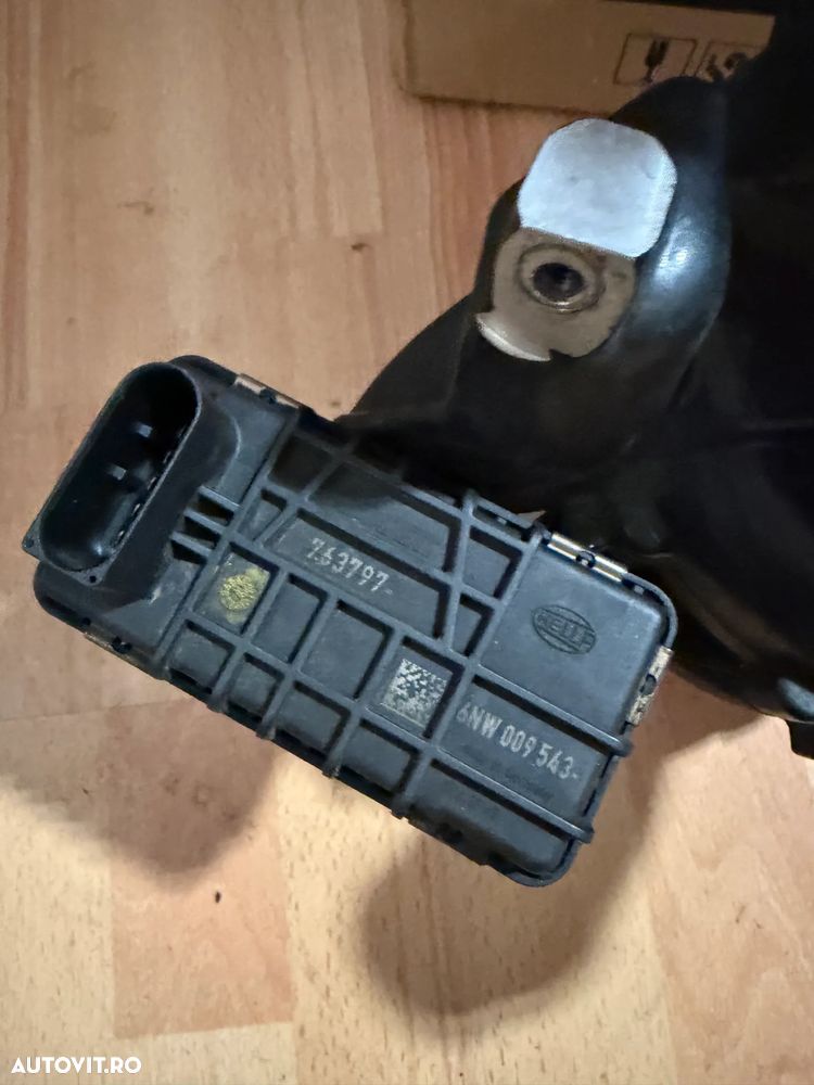 Turbina BMW TurboSystems 500cp+ BMW E90 E91 F10 F11 F01 Turbo cu mic defect,cititi anuntul Turbo cu rulmenti - 4