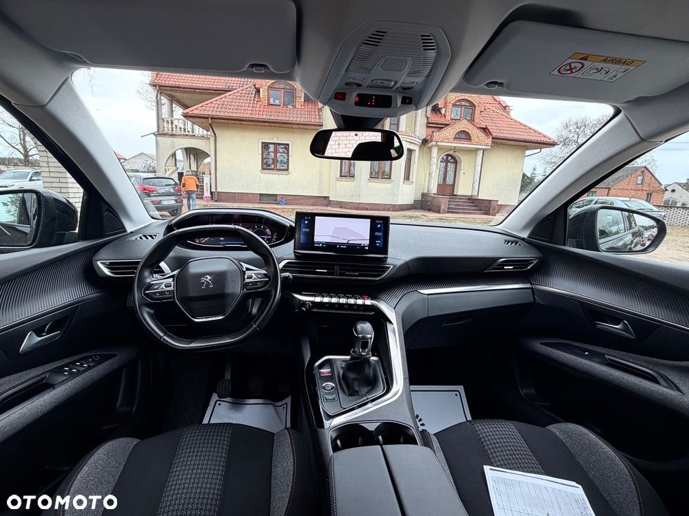 Peugeot 3008 - 16