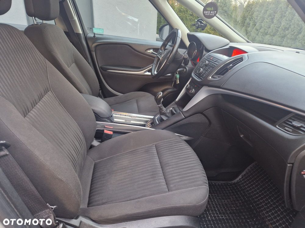 Opel Zafira - 5