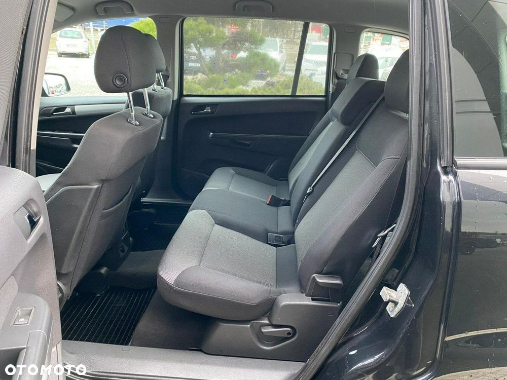 Opel Zafira - 7