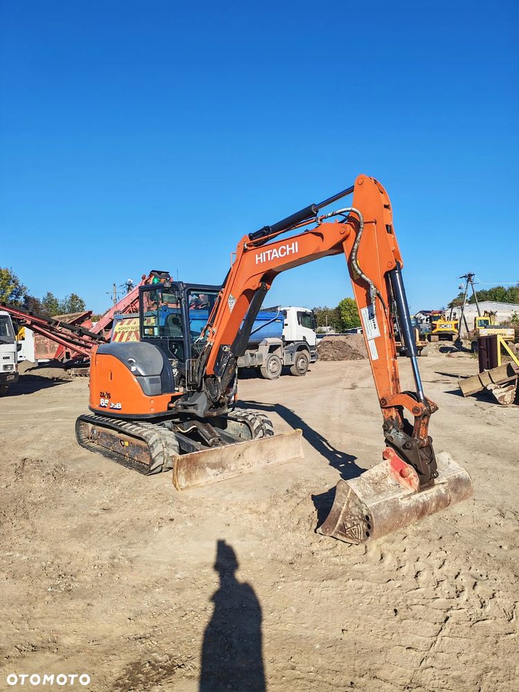 Hitachi ZX 65 USB-6 - 8