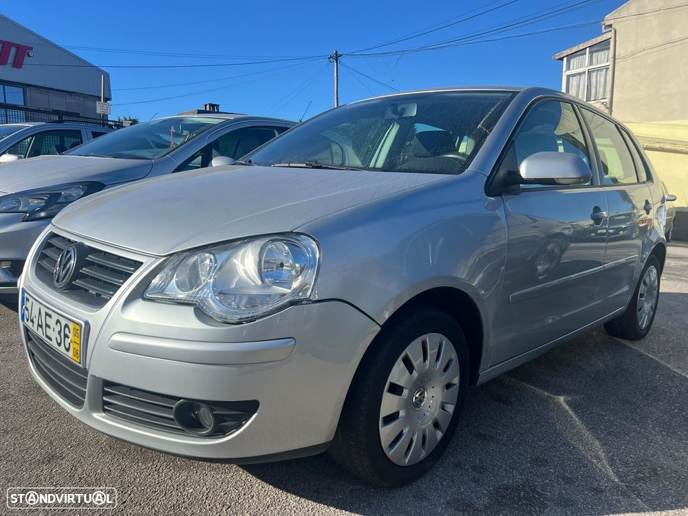 VW Polo - 2