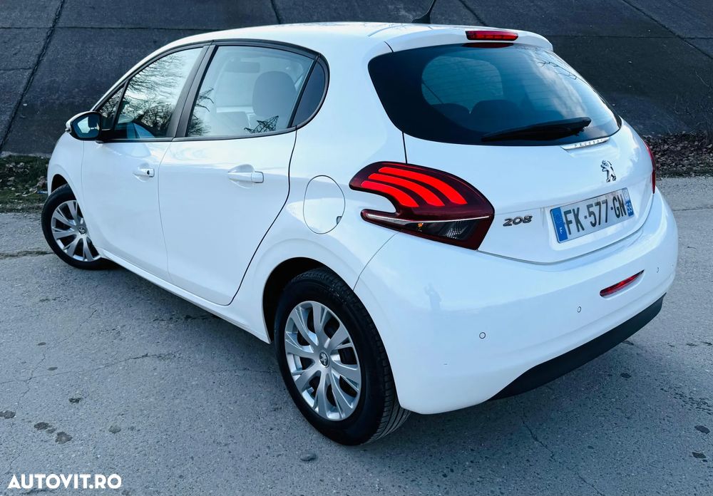 Peugeot 208 PureTech 82 Active - 13