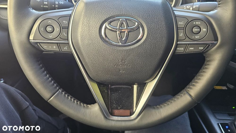 Toyota Camry 2.5 Hybrid Dynamic Force Executive e-CVT - 17